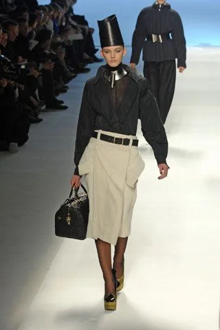 Look 19